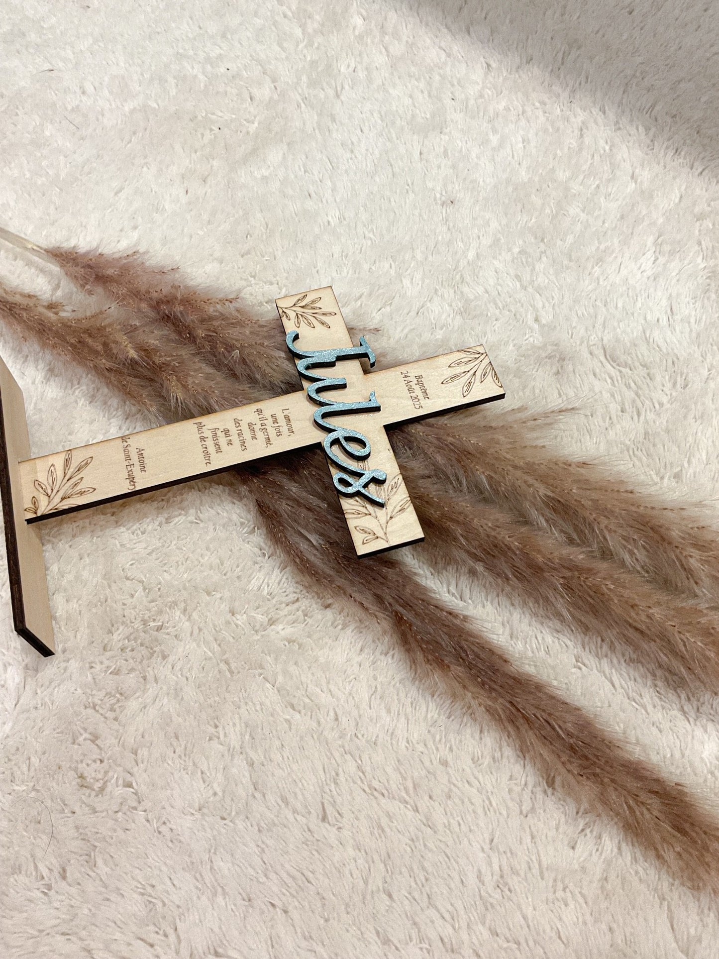 Croix de Baptême Personnalisée en Bois 🌿