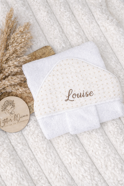 Cape de bain bébé personnalisée – Prénom brodé