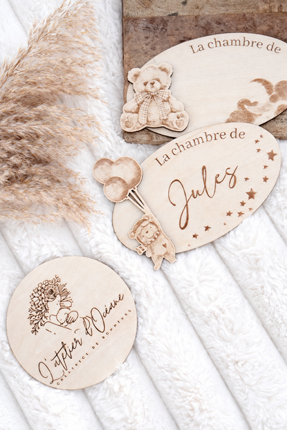 Plaque de porte personnalisée en bois - Chambre bébé